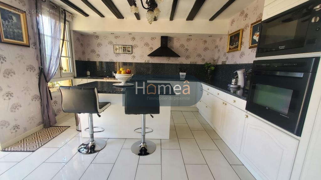Maison à ENVERMEU
