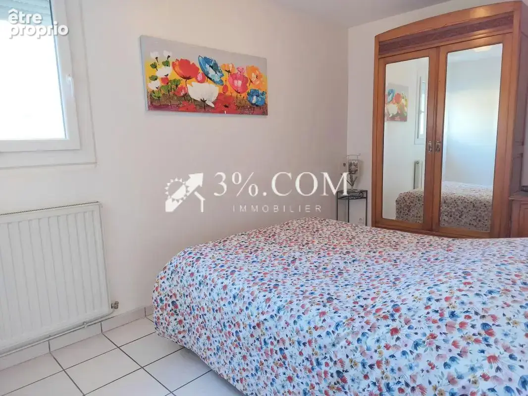 Maison de 105 m2 avec cour et jardin de 300m2 + parcelle de - photo 7