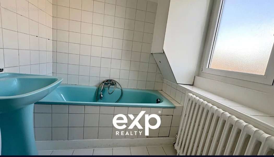 Maison à BUSSY-SAINT-GEORGES