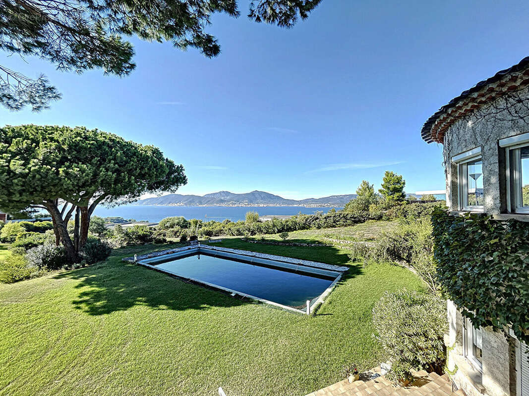 Maison à GROSSETO-PRUGNA