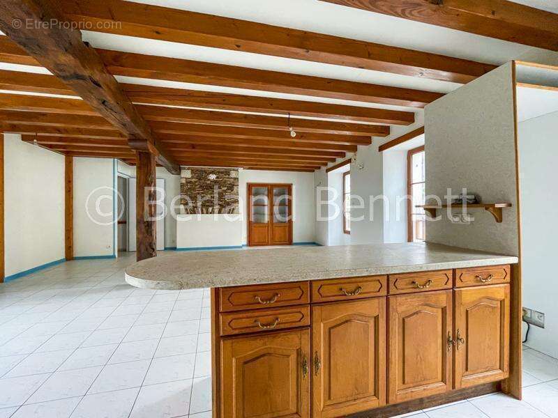 Maison à SAUZE-VAUSSAIS