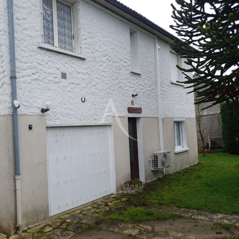 Maison à LA FERTE-SAINT-AUBIN
