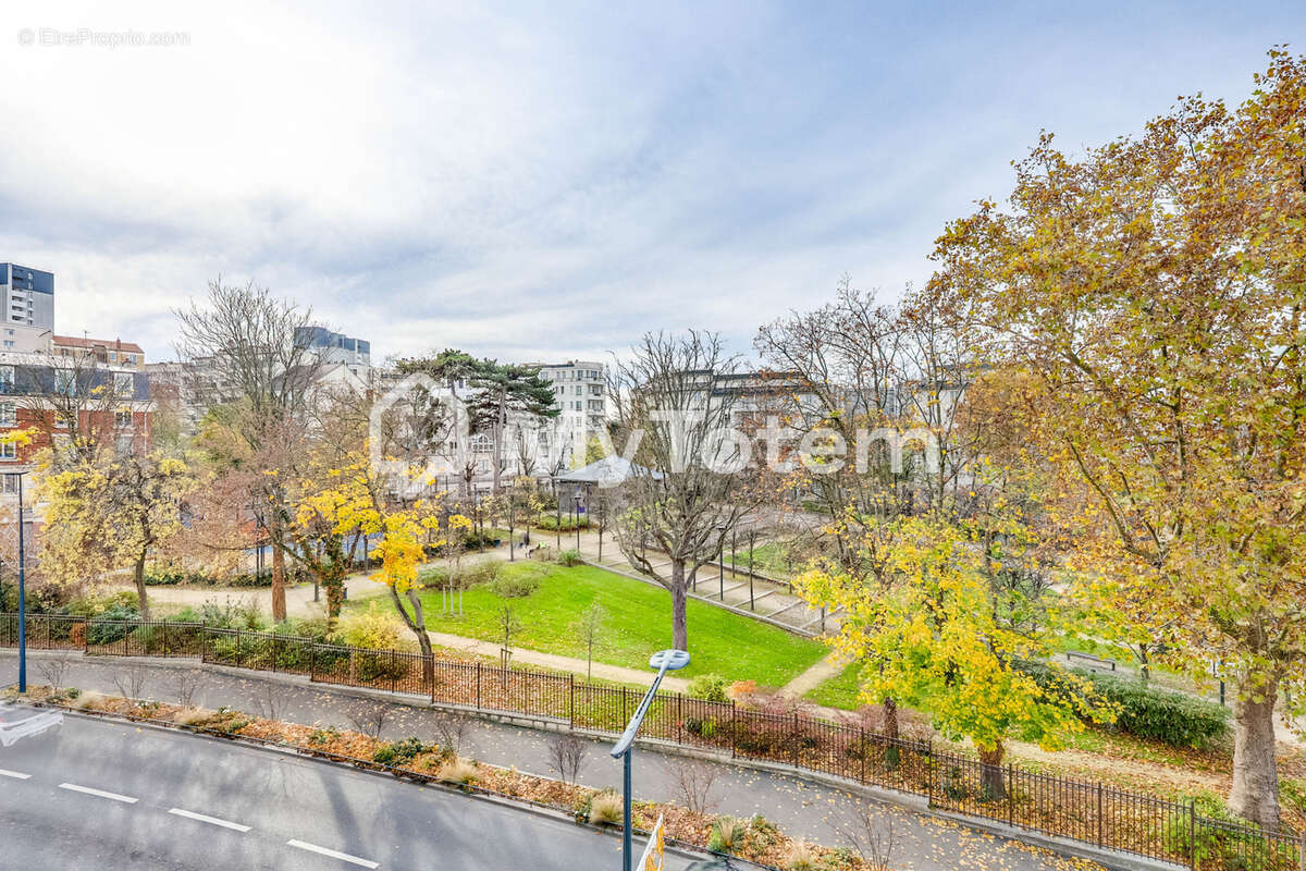 Appartement à COLOMBES