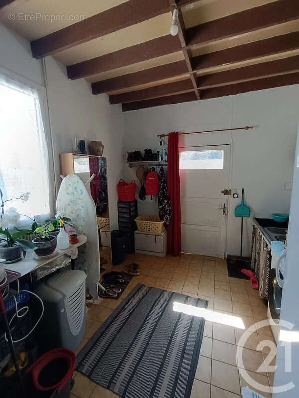 Maison 89 m² à Coutras  - photo 6