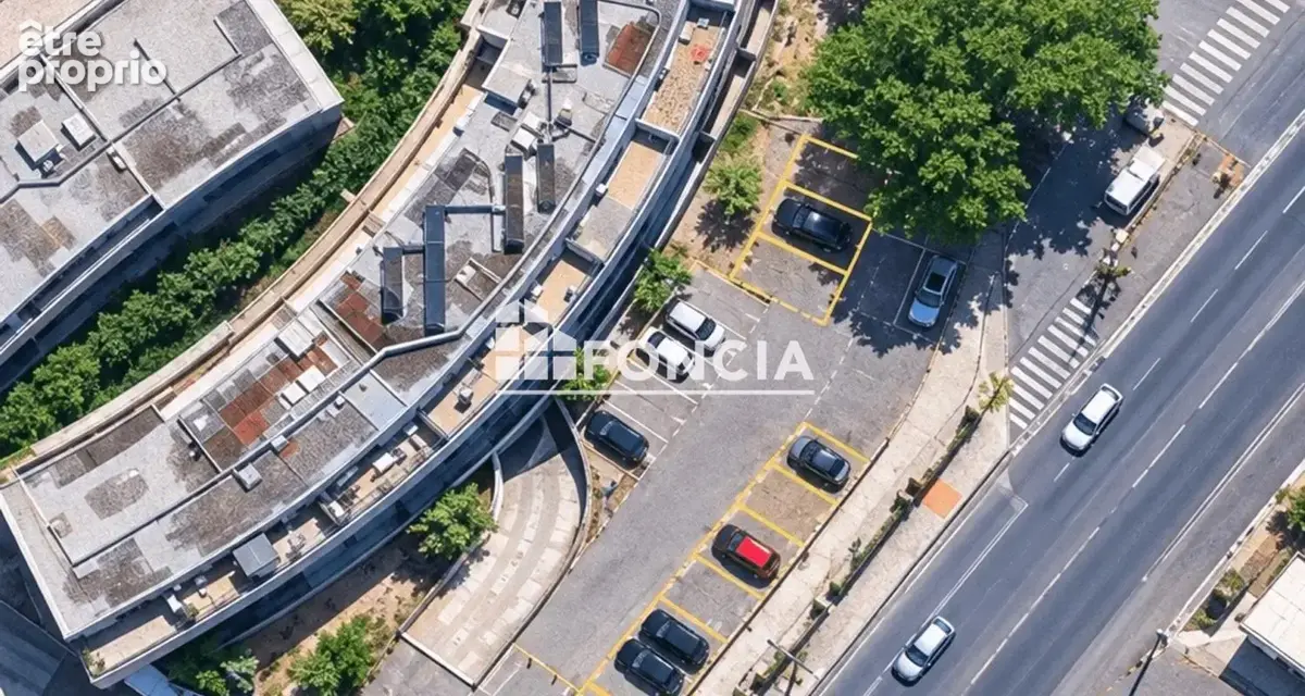 Parking à NIMES
