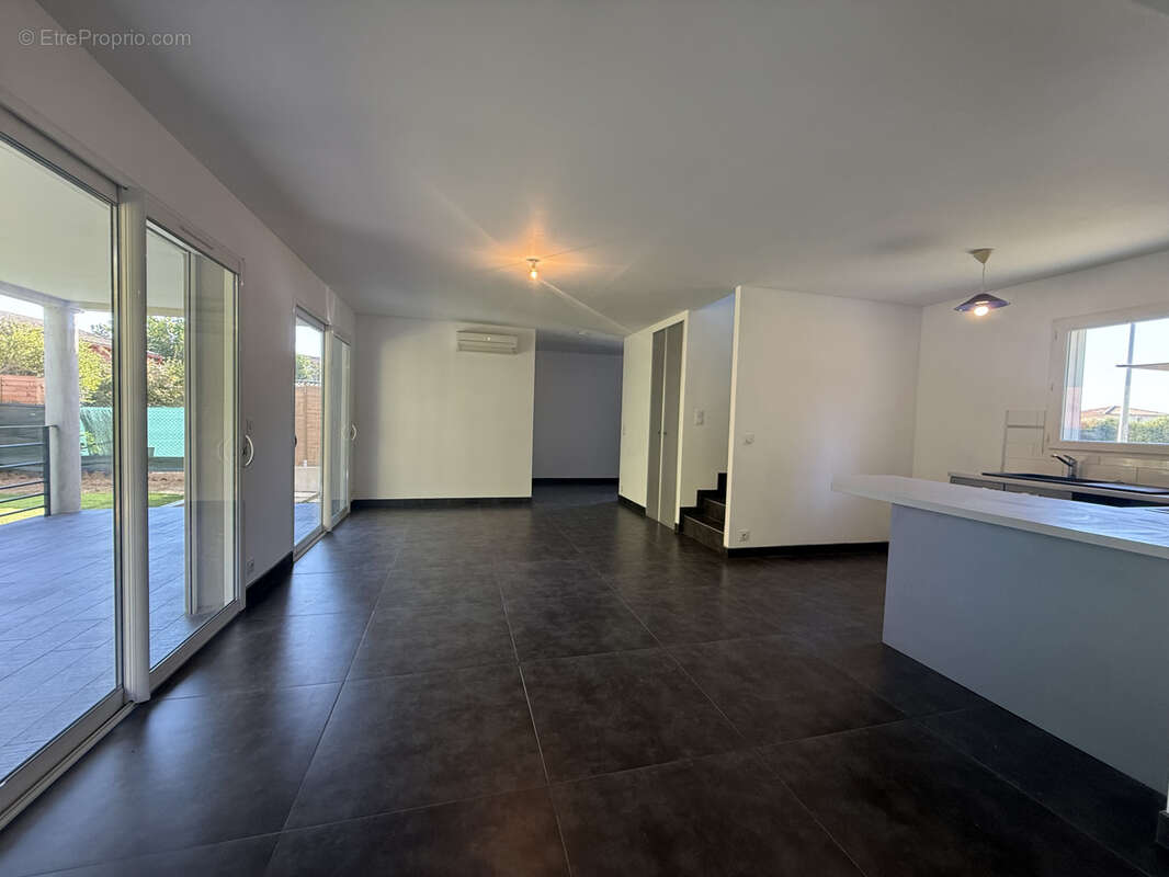 Maison à CAISSARGUES