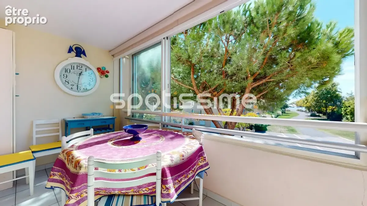 Appartement T2 cabine avec loggia, piscine et parking au Cap d'Agde - photo 3