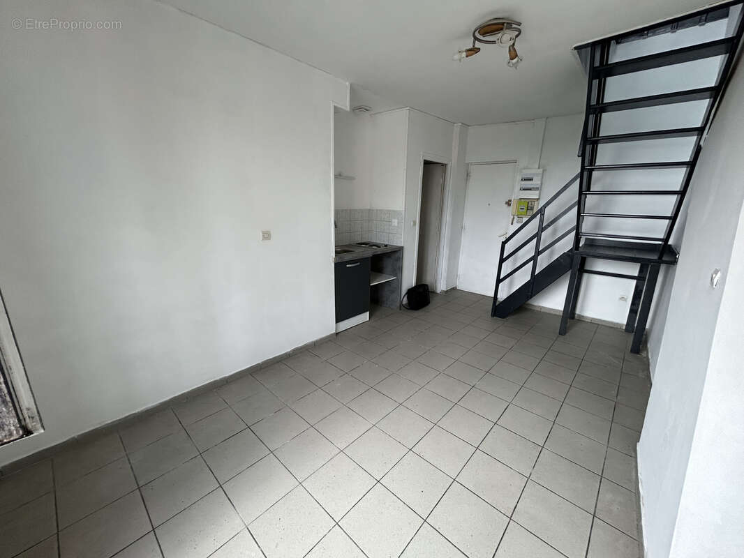 DOUAI hyper centre-immeuble de rapport-8 logements - photo 9