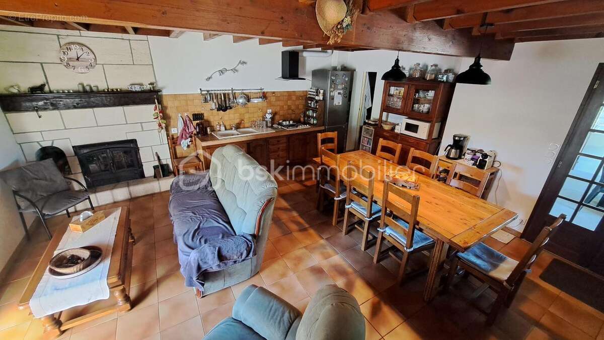 Maison à TOCANE-SAINT-APRE