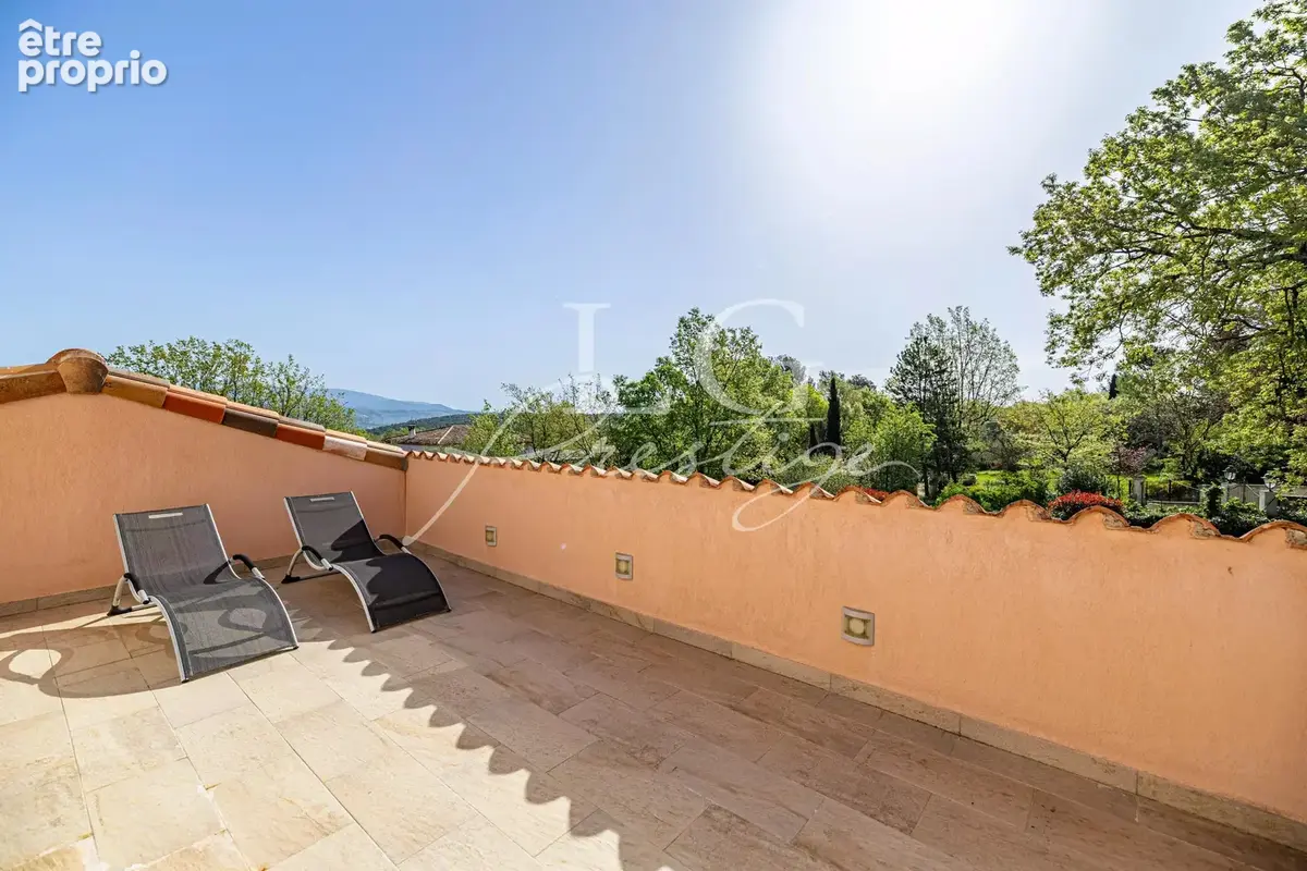 Superbe villa 5 pieces avec piscine - photo 17