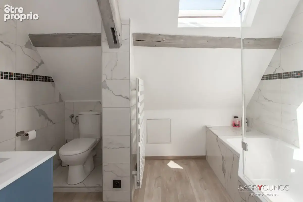 Duplex rénové T4 au 2d étage d'une petite copropriété ancienne en plein centre ville - photo 13