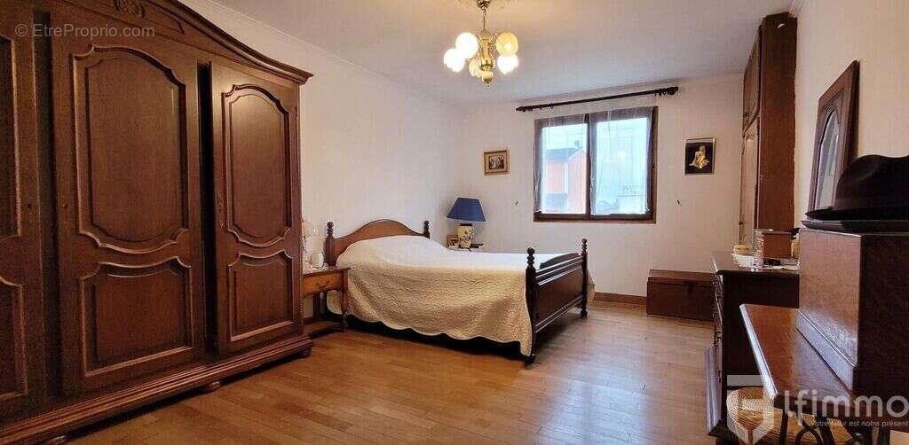 Maison à TREMBLAY-EN-FRANCE