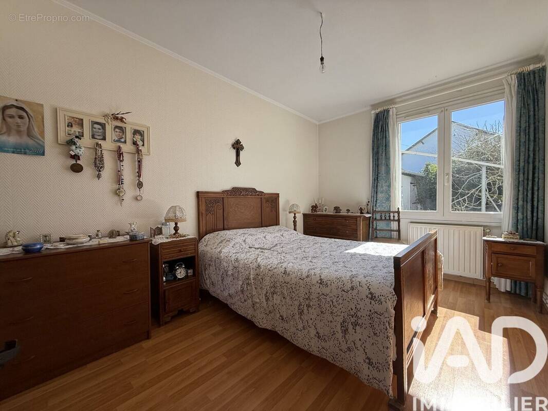 Photo 1 - Maison à TRUYES