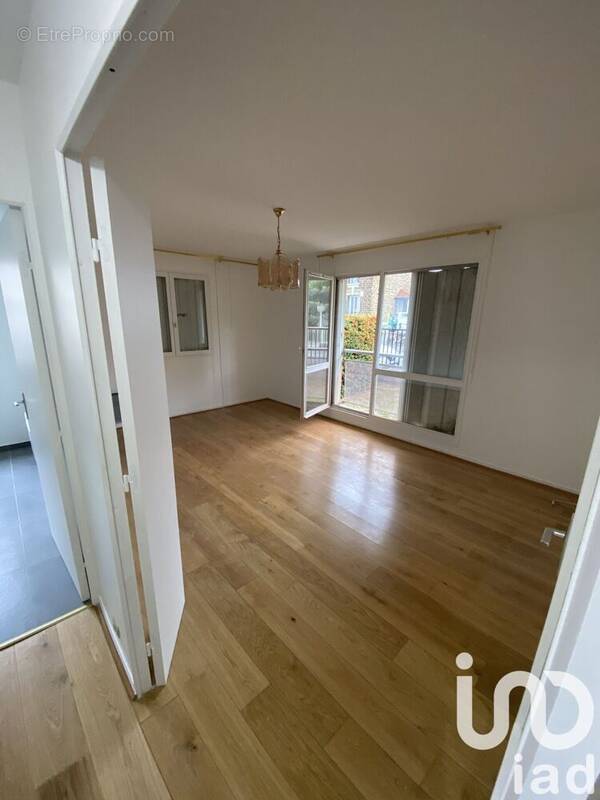 Photo 1 - Appartement à LIVRY-GARGAN