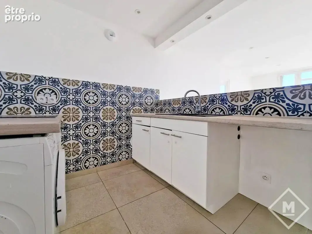 Vue Mer Dégagée et Calme : Appartement 3 Pièces à Vendre à Marseille Saint Loup - photo 6