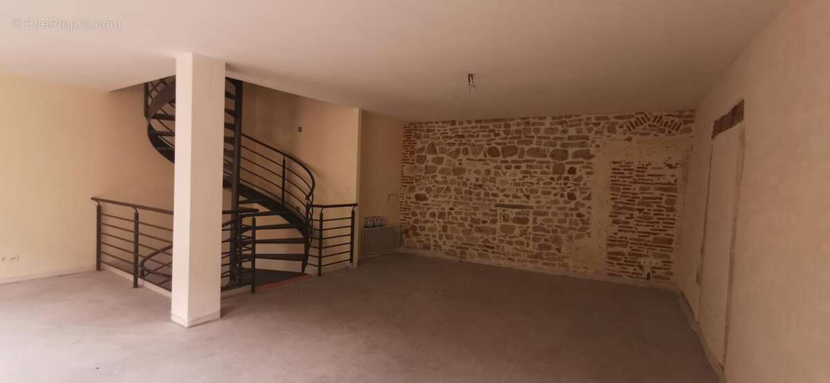Maison à LES CABANNES
