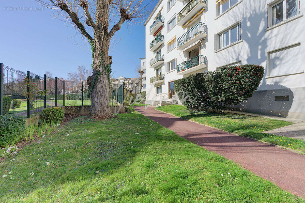 Appartement à GARCHES