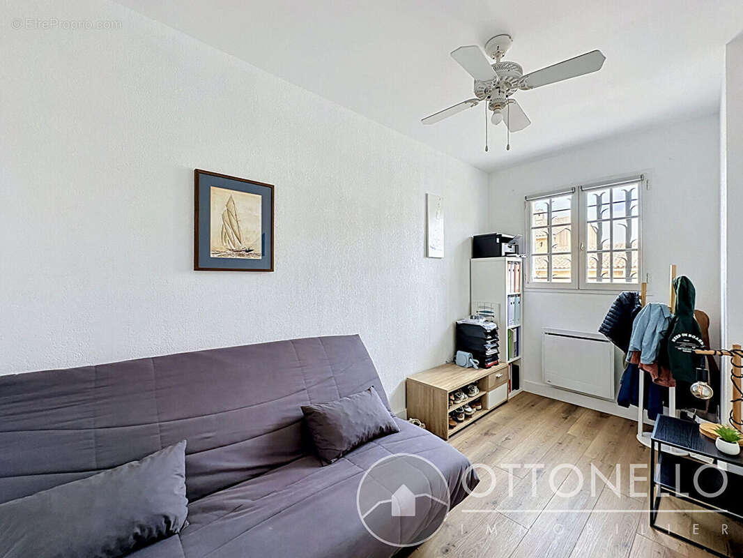 Maison à ROQUEBRUNE-SUR-ARGENS