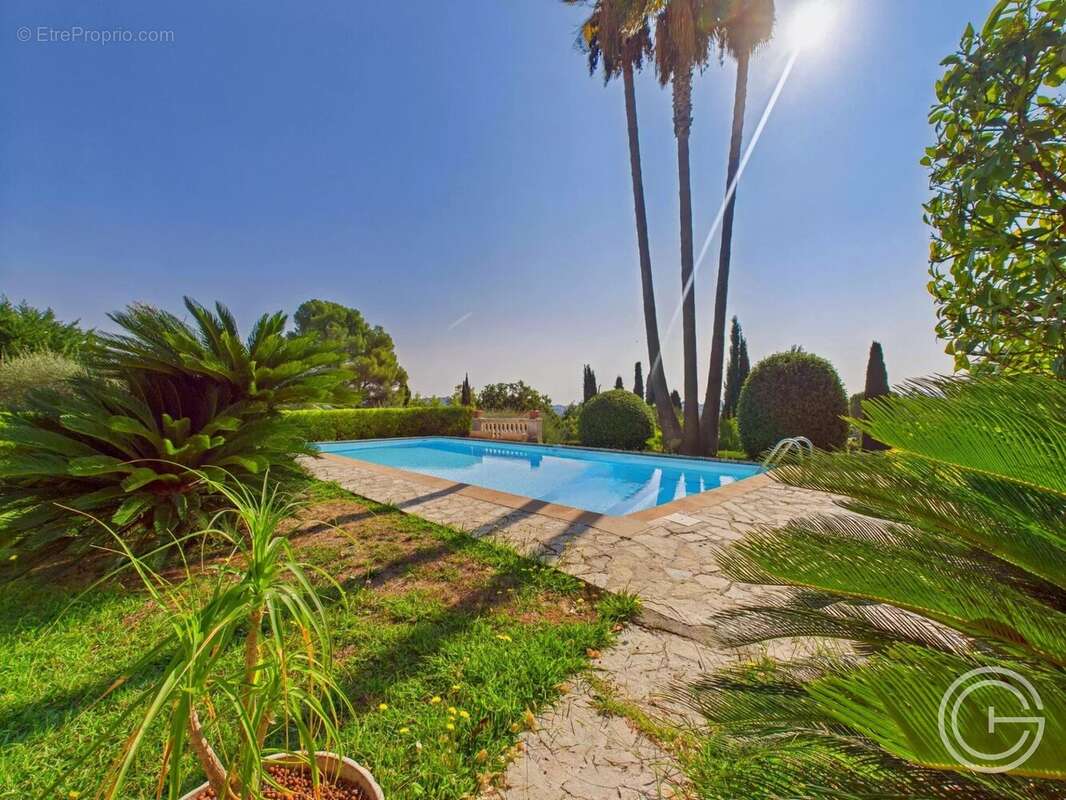 Villa individuelle 199m² avec Piscine + 1857m² de Jardin - LA COLLE SUR LOUP - photo 3