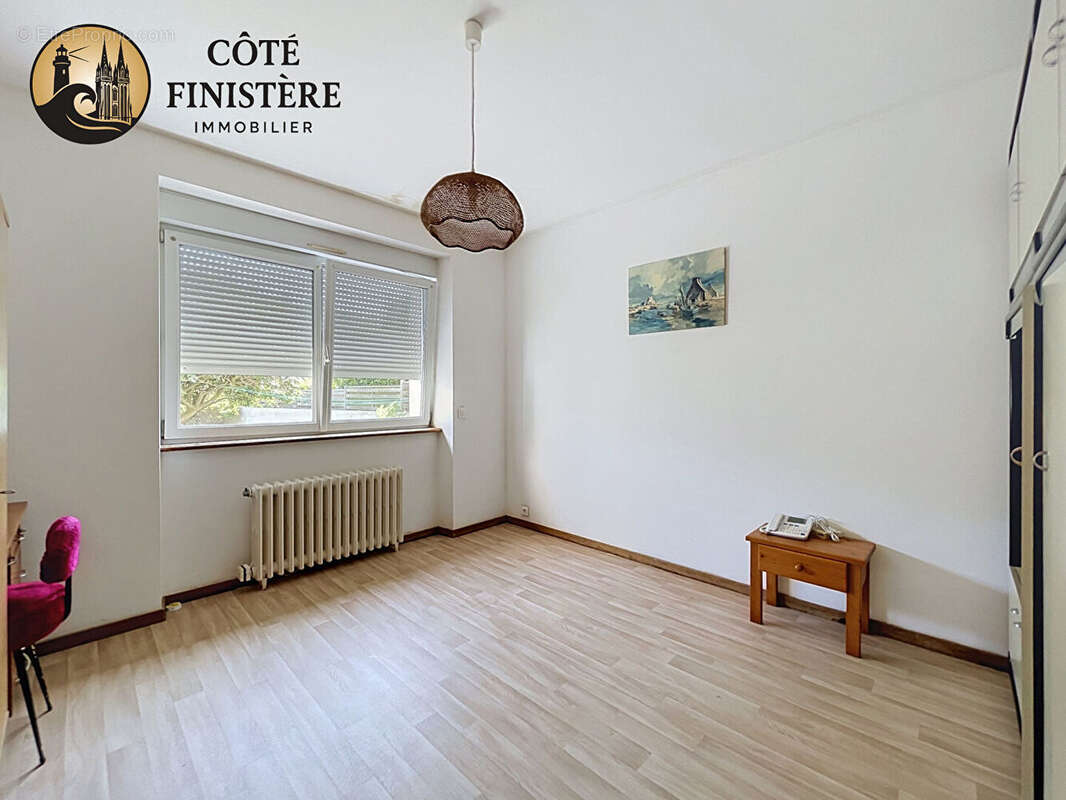 Maison à Treffiagat, vue mer, 143 m², 5 chambres, à deux pas de la plage ! - photo 8