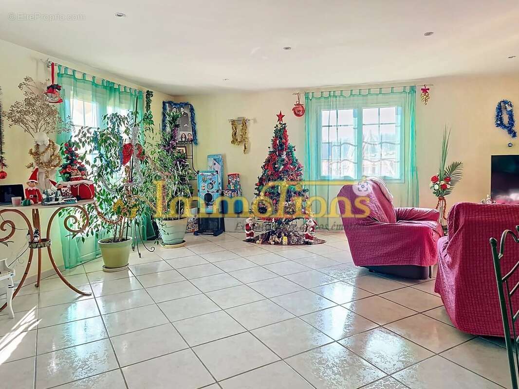 Maison à CHATTE