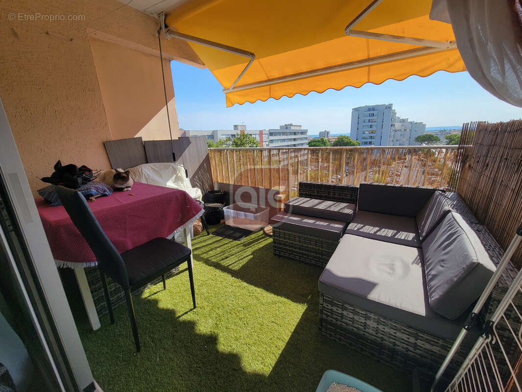 Appartement à MAUGUIO
