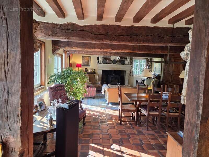 Maison à BLANGY-LE-CHATEAU