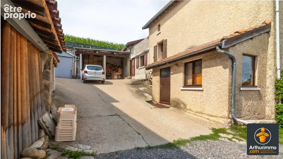 Maison familiale avec dépendances, jardin et vue dégagée – Sainte-Catherine - photo 18