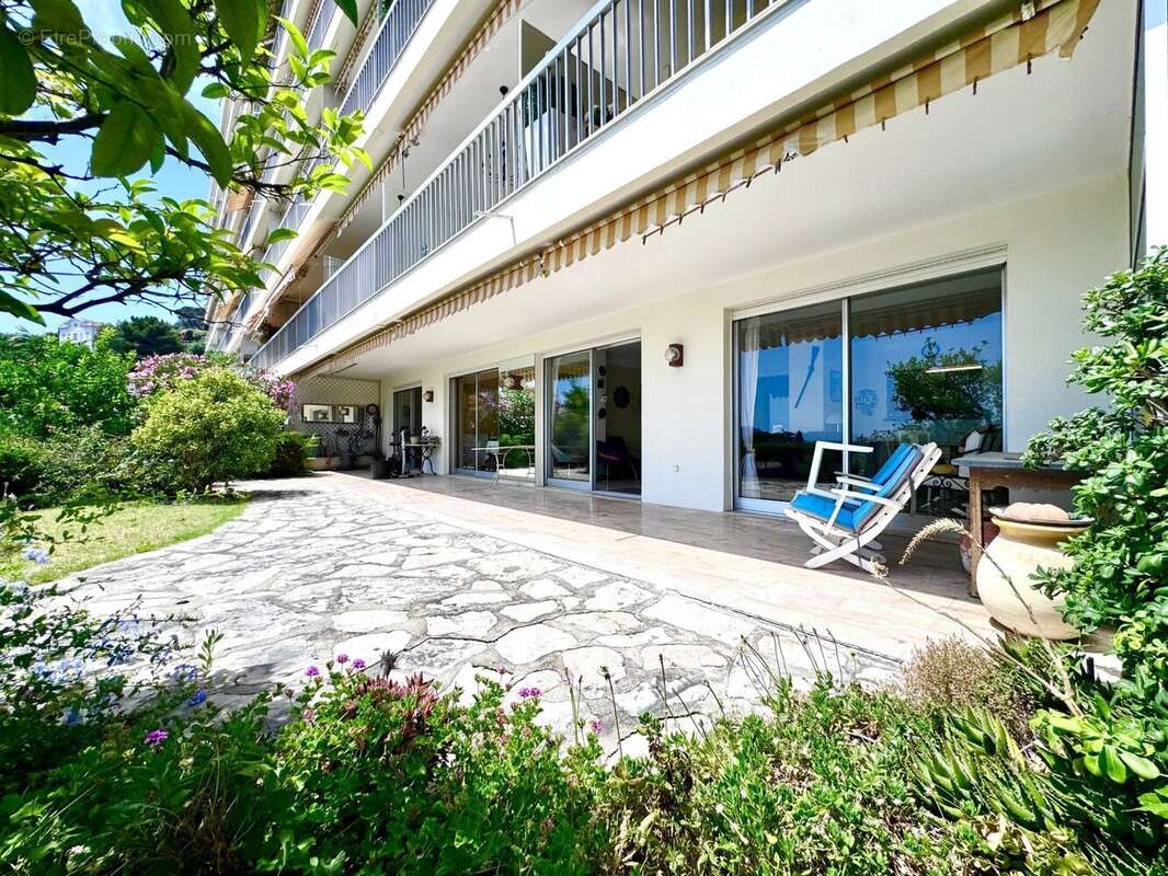 Cannes début de la Croix des gardes-rez de jardin vue mer - photo 19