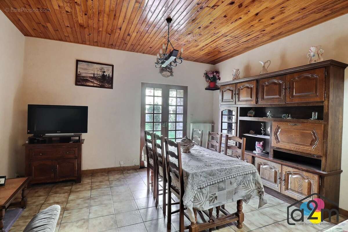 Maison à MONTATAIRE