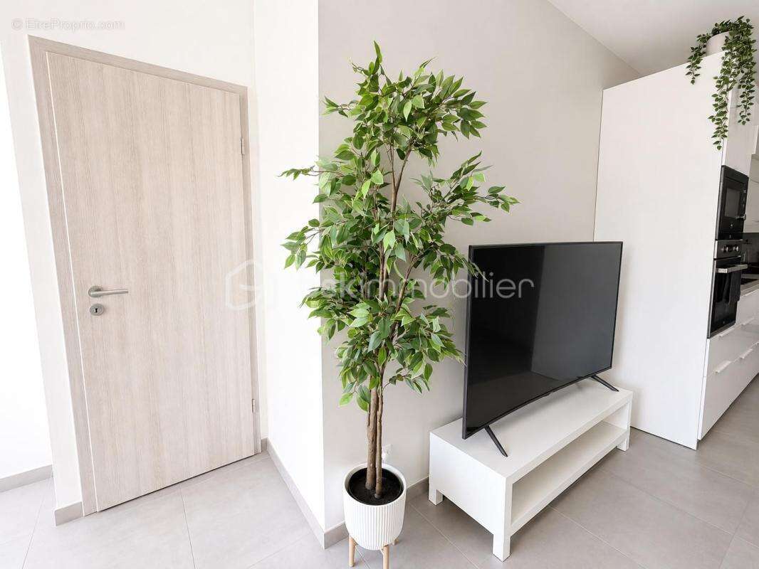 Appartement 3 pièces de 64 m² avec terrasse et box en sous-sol – Résidence récente de 2021 - photo 4