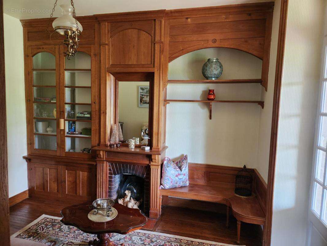 Très Belle maison de caractère  dans parc de 26900 m2 - photo 16