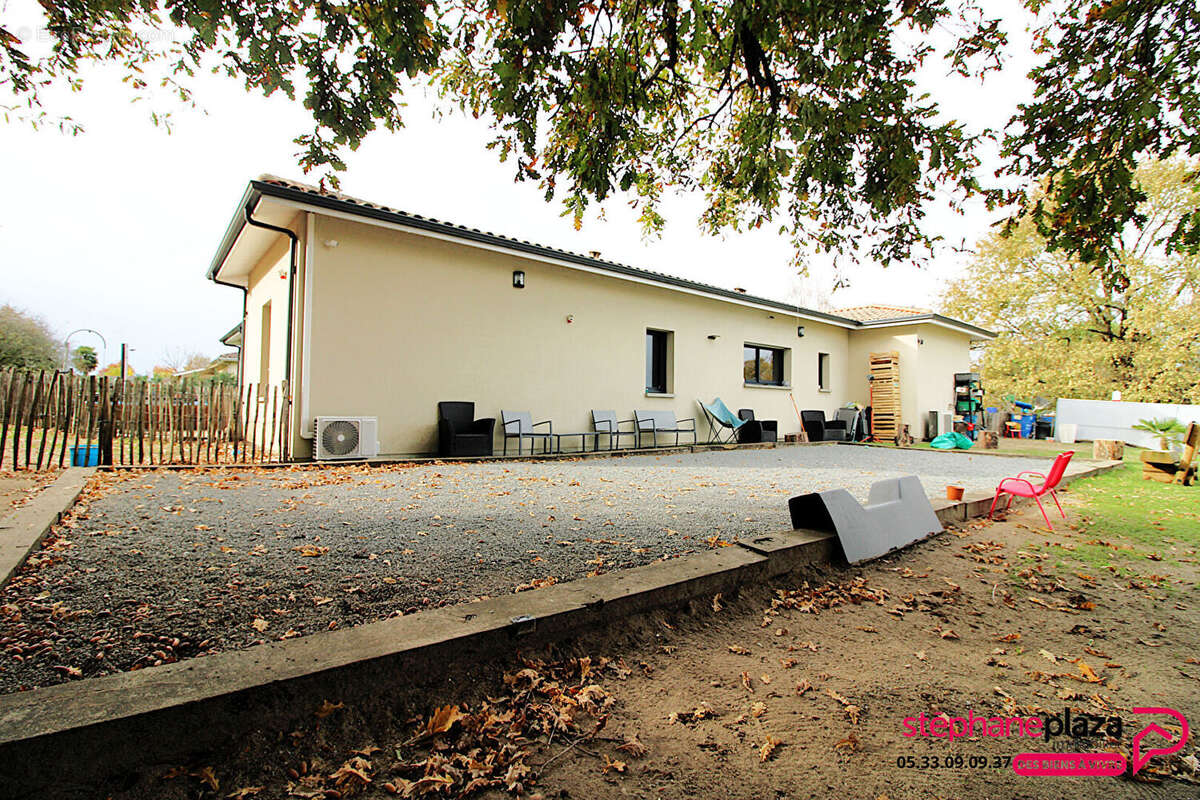 Maison à MARTILLAC