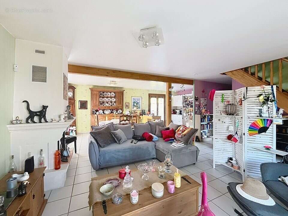 Maison 89 m² à Echenoz-La-Meline  - photo 8