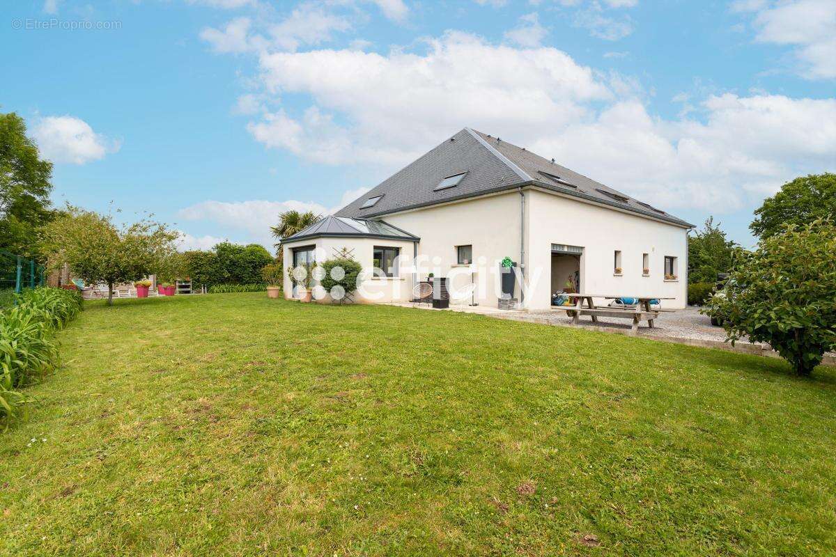 Maison à LE CATEAU-CAMBRESIS