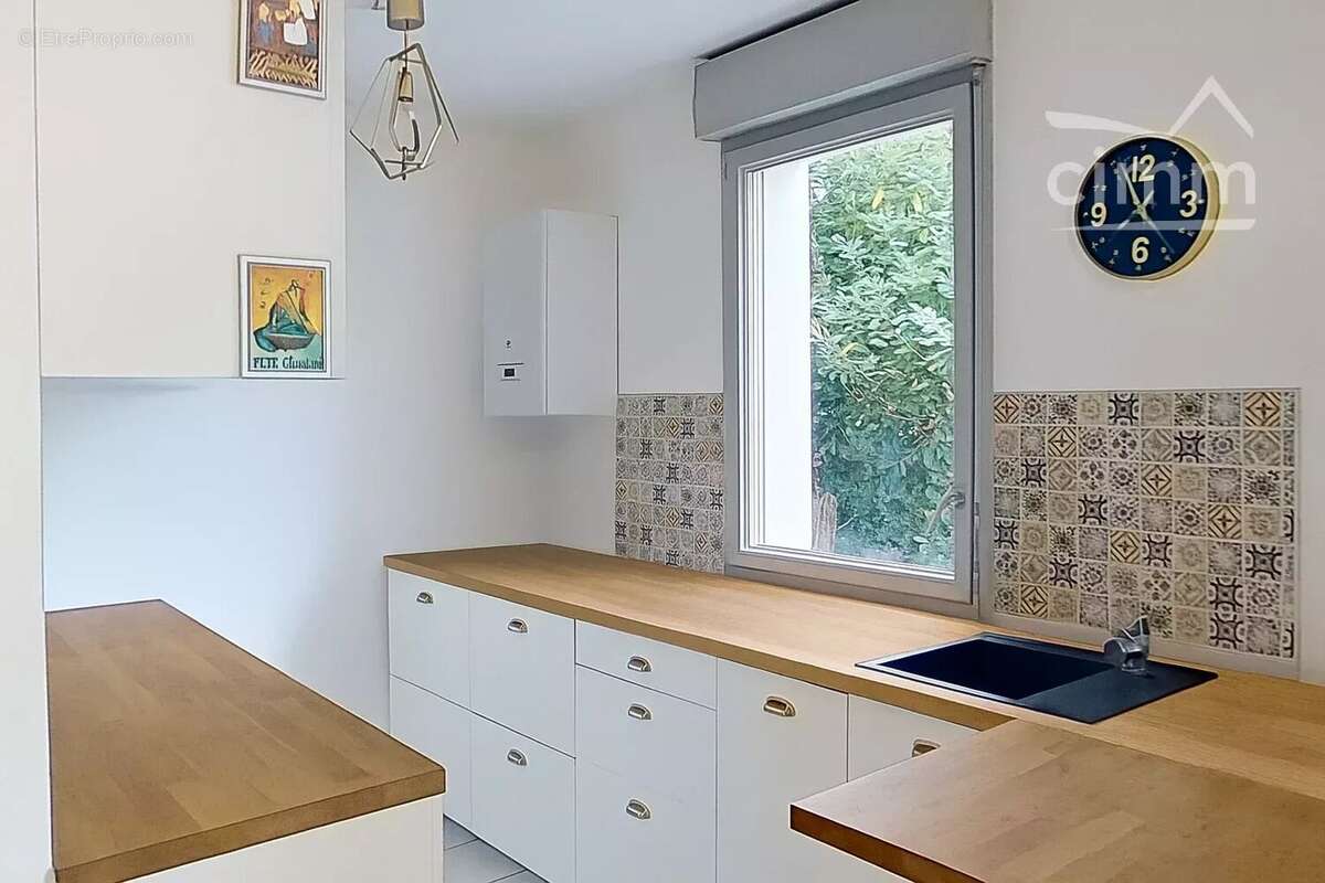 Maison à VAULX-EN-VELIN