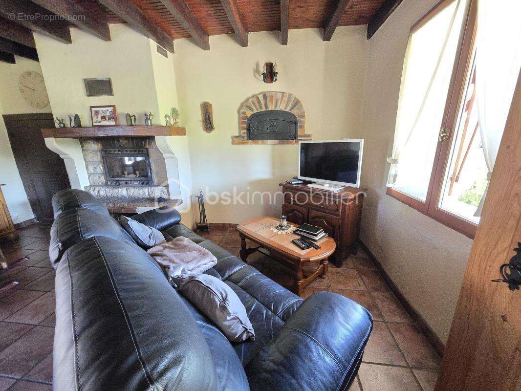 Magnifique maison de campagne à Saint Léger le Petit - photo 5