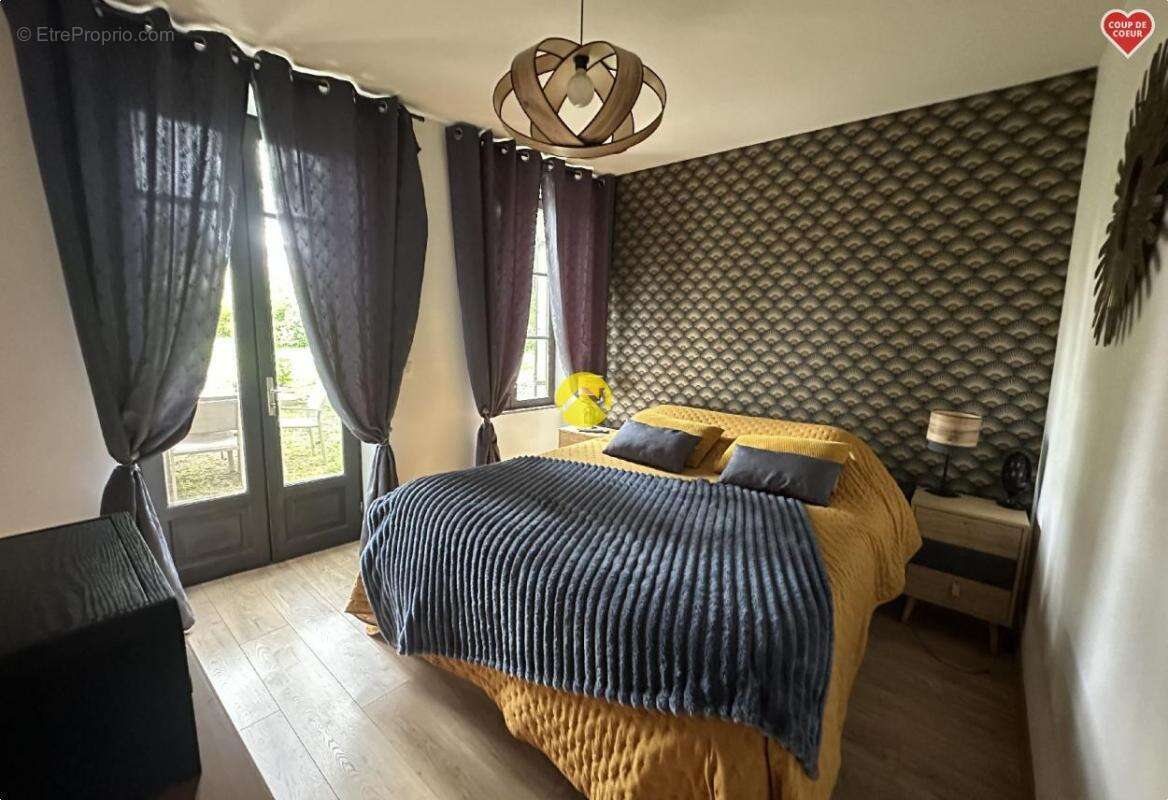 Maison à JOUET-SUR-L&#039;AUBOIS