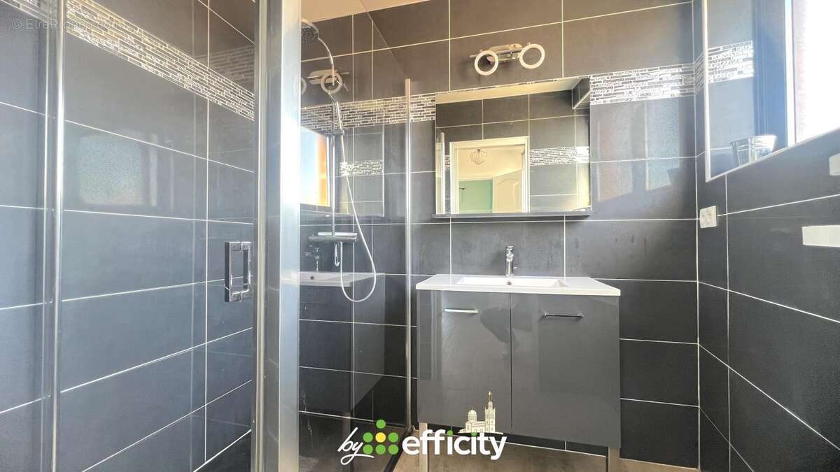 Appartement à LES PENNES-MIRABEAU