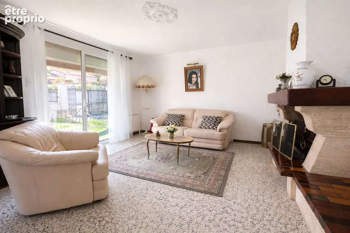 Maison de plain-pied - 93 m² - Terrain 407 m² - Environnement calme en impasse - photo 4