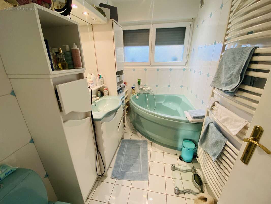 Maison à VILLE-LA-GRAND