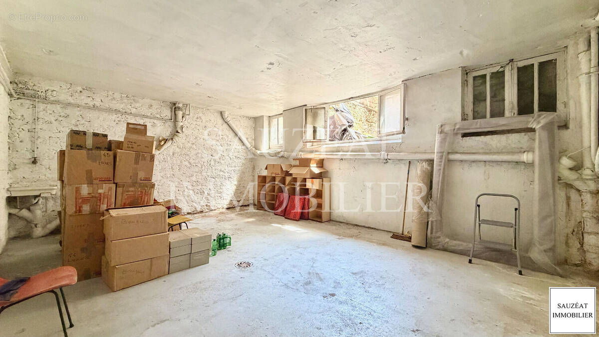 Appartement à MONTROUGE