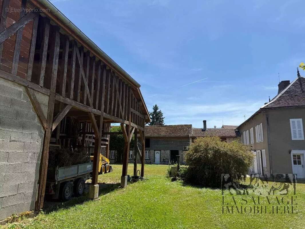 Maison à DIENVILLE