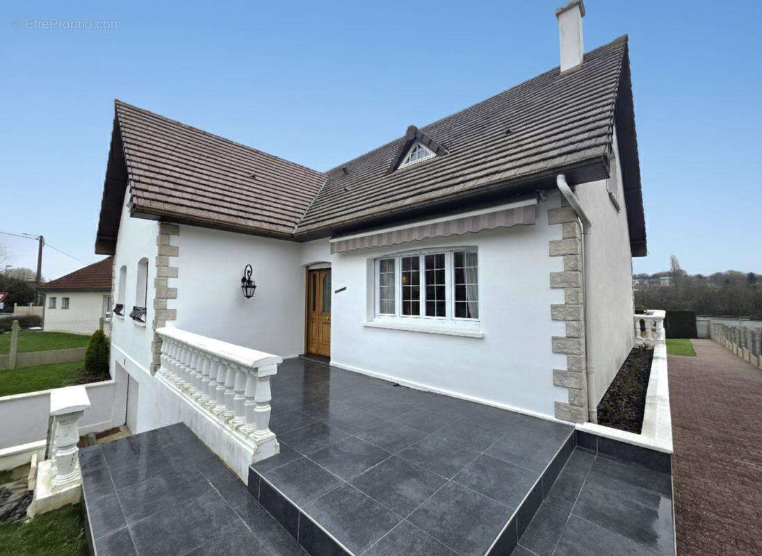 Maison à LE CATEAU-CAMBRESIS