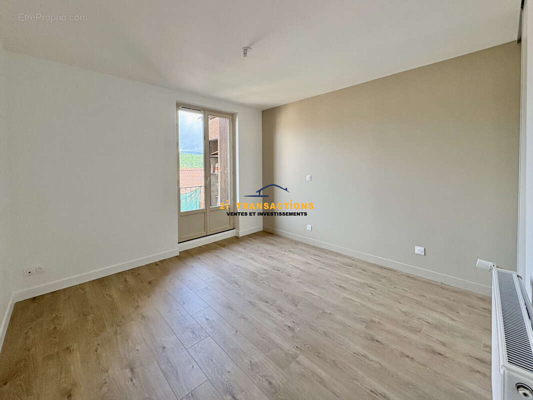 Appartement à LORETTE