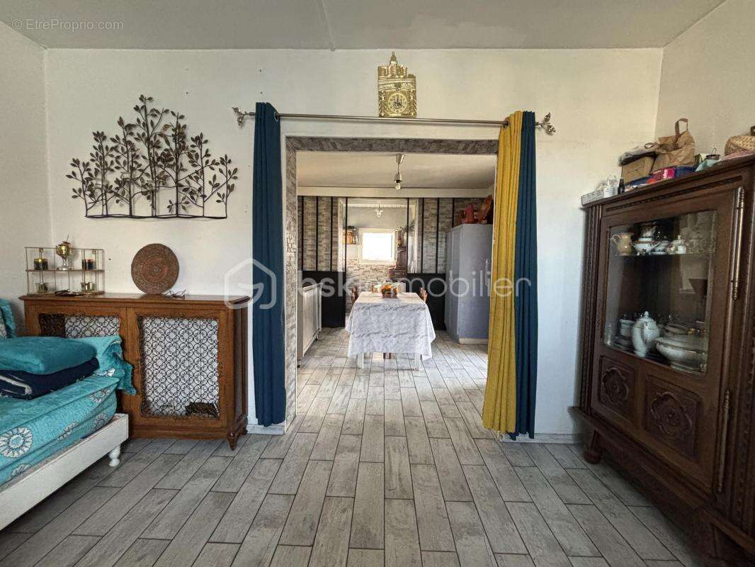 Maison à CHATELLERAULT