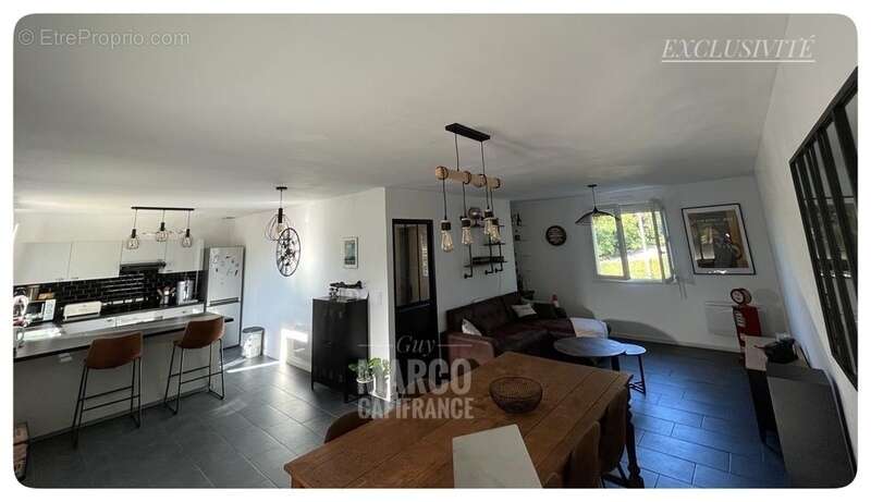 Appartement à ROUSSET