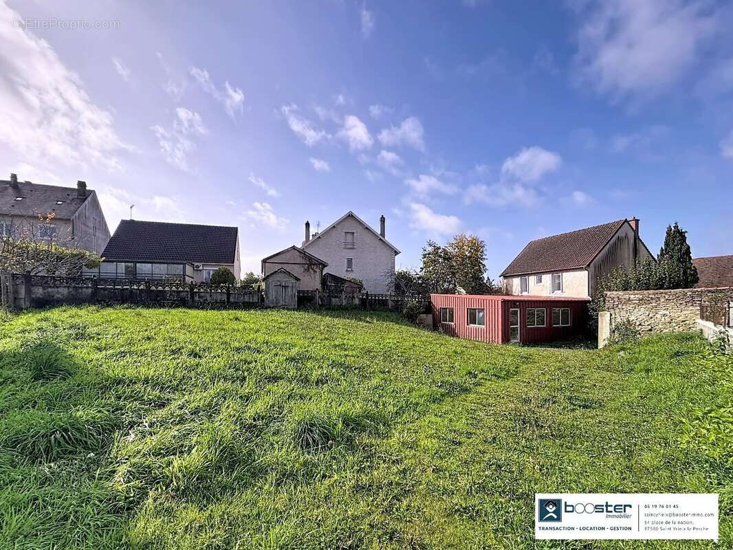 Maison à SAINT-YRIEIX-LA-PERCHE