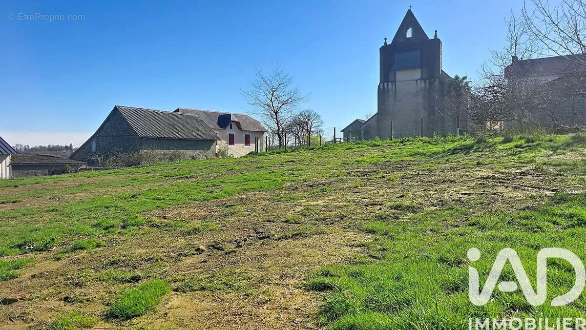 Terrain 1290 m² à Saint-Faust  - photo 4