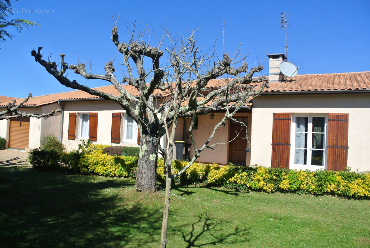 Maison à MIRAMONT-DE-GUYENNE